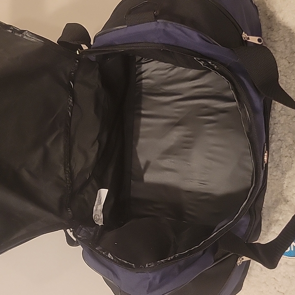 Duffle bag - Picture 6 of 7